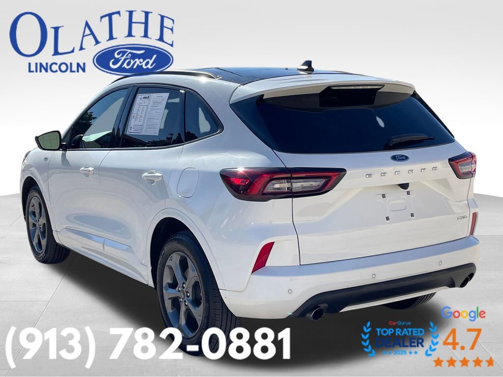 Used 2023 Ford Escape ST-Line w/ Tech Pack #1 image 3