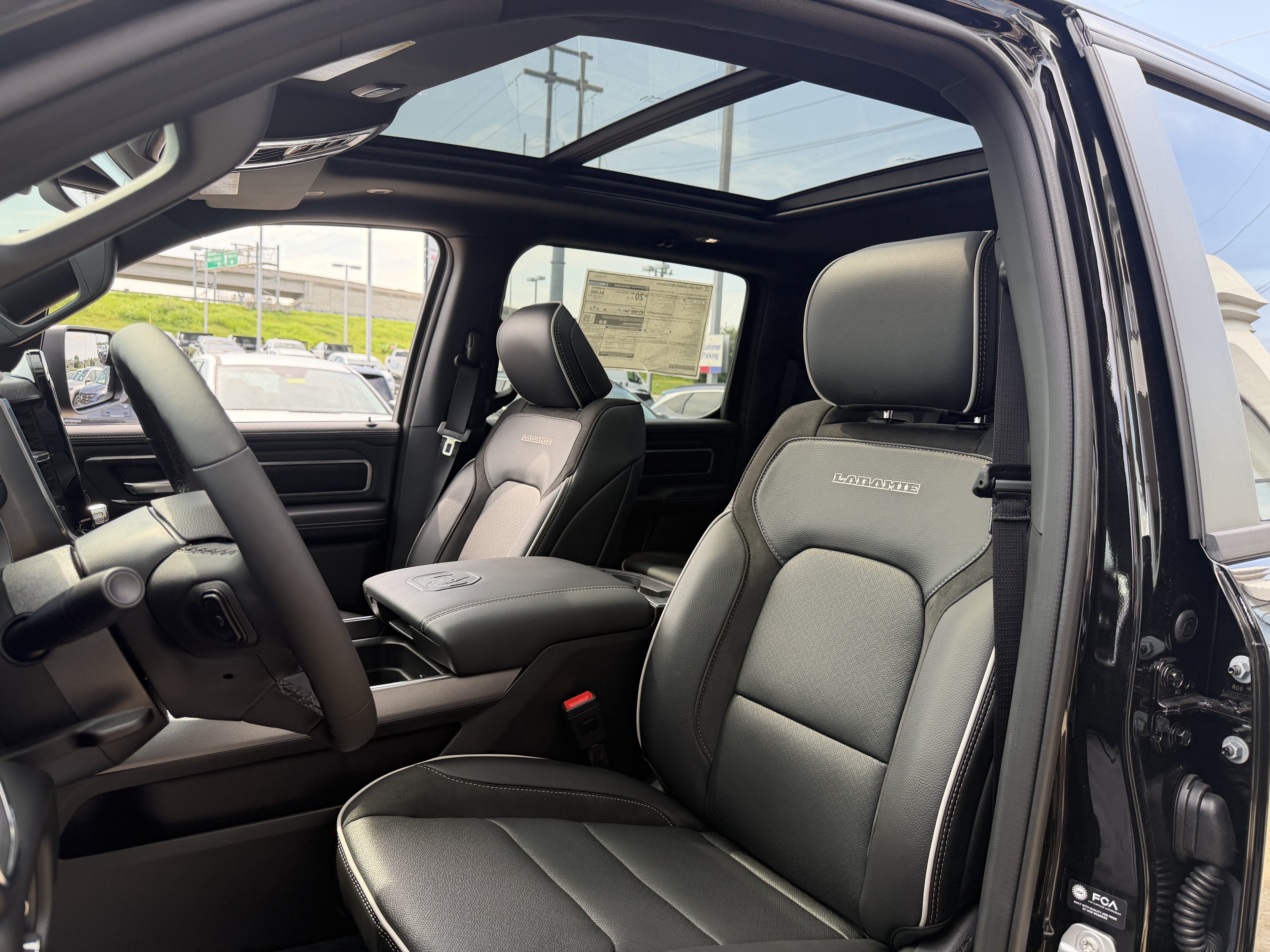 New 2026 RAM 1500 Laramie w/ Night Edition AWD/4WD image 38