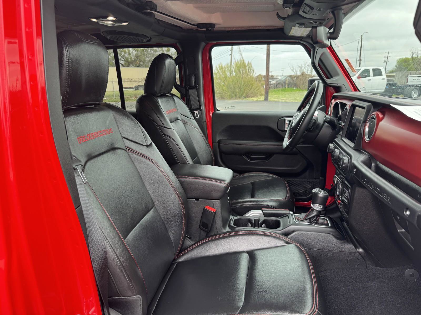 Used 2021 Jeep Wrangler Unlimited Rubicon image 37