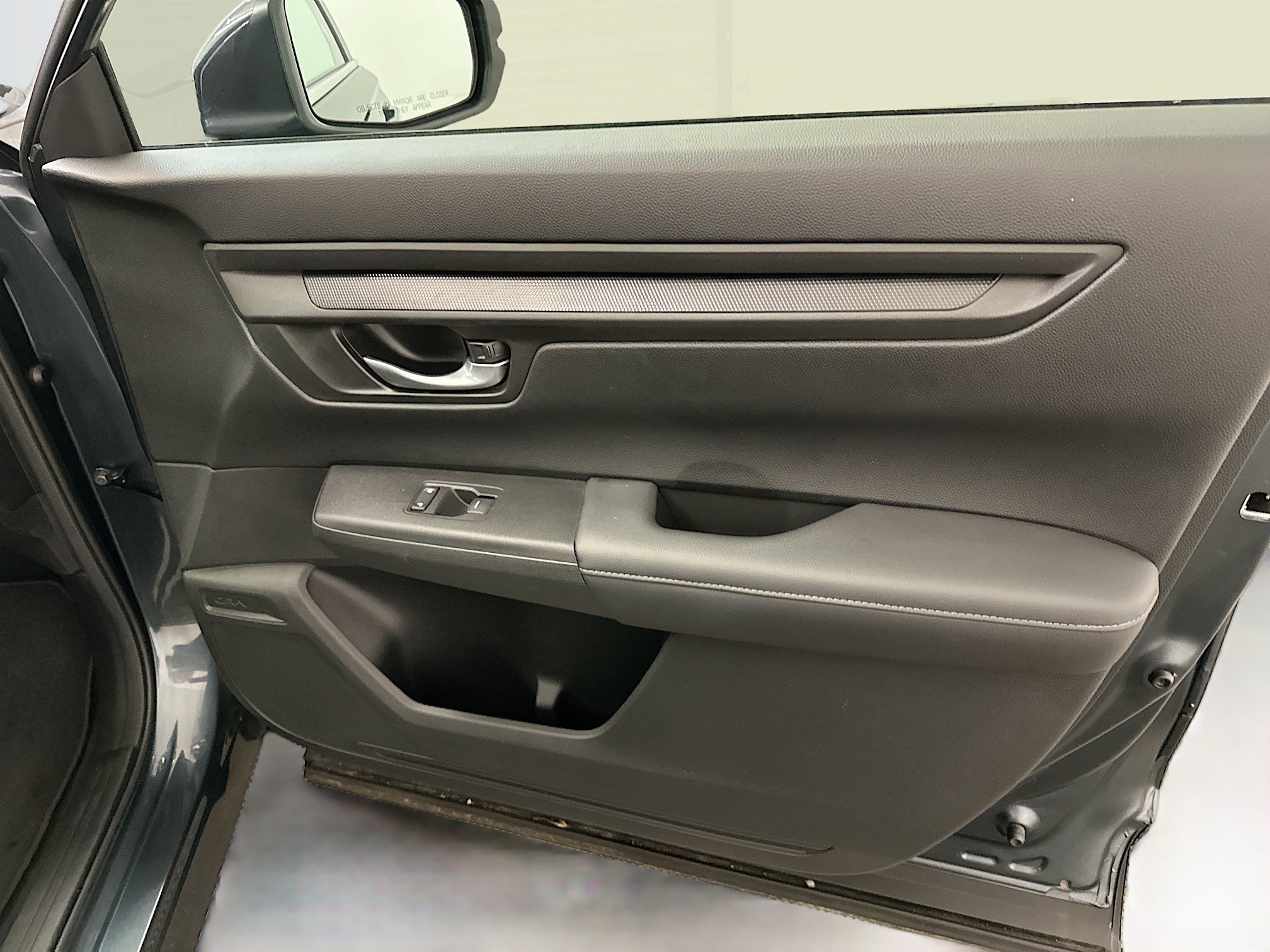 Used 2023 Honda CR-V LX image 32
