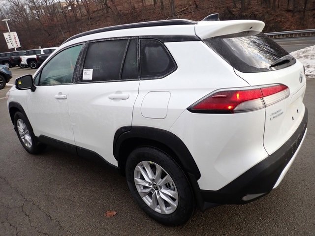 New 2026 Toyota Corolla Cross LE image 6