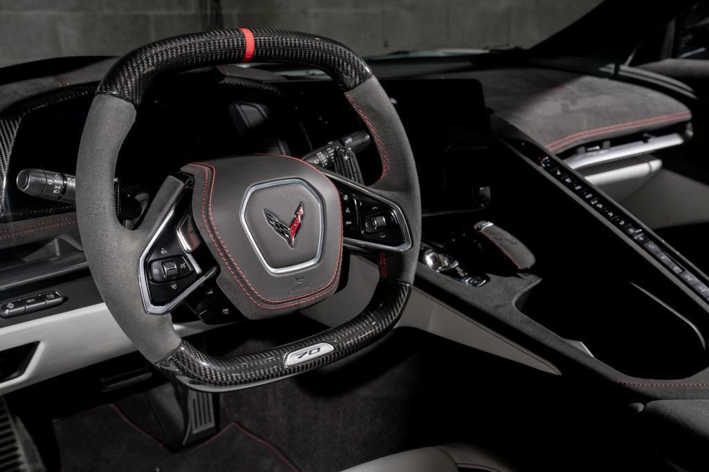 Used 2023 Chevrolet Corvette Z06 RWD image 12