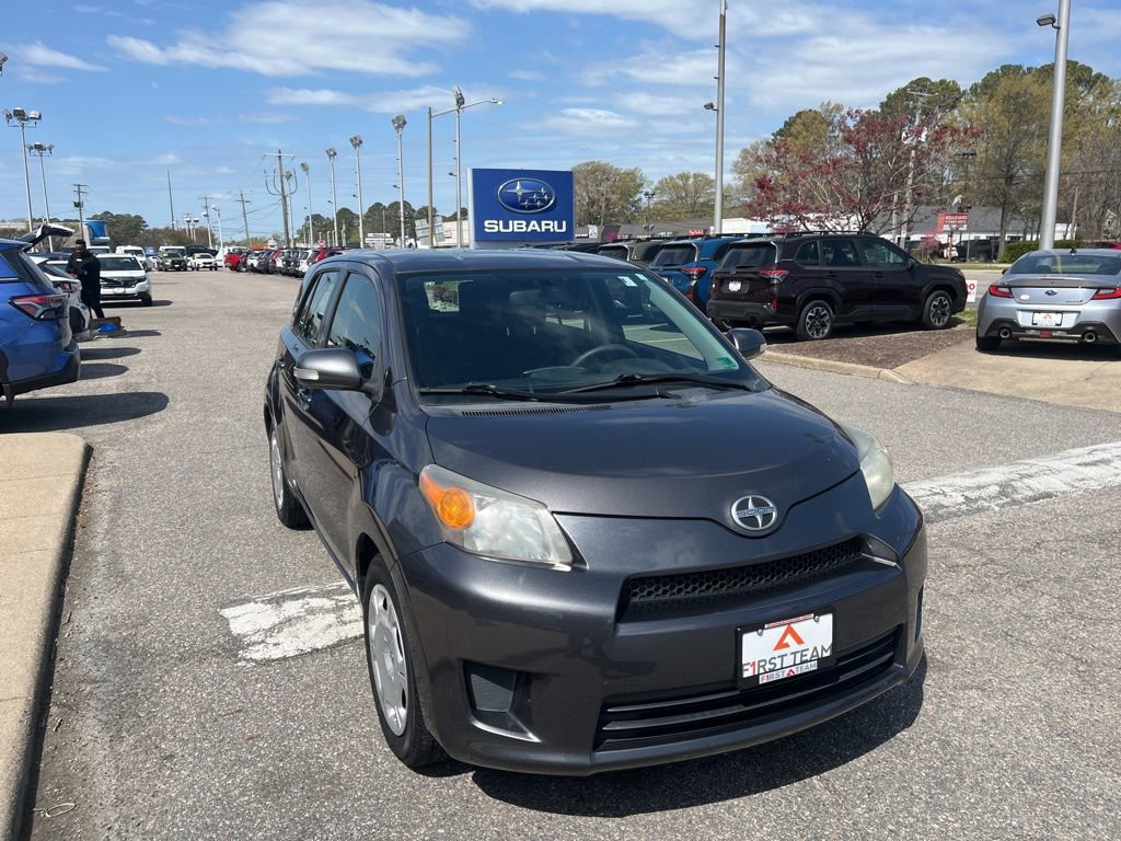 Used 2014 Scion xD image 2