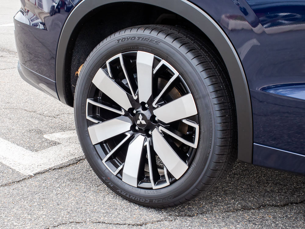 Used 2025 Mitsubishi Outlander SEL image 7