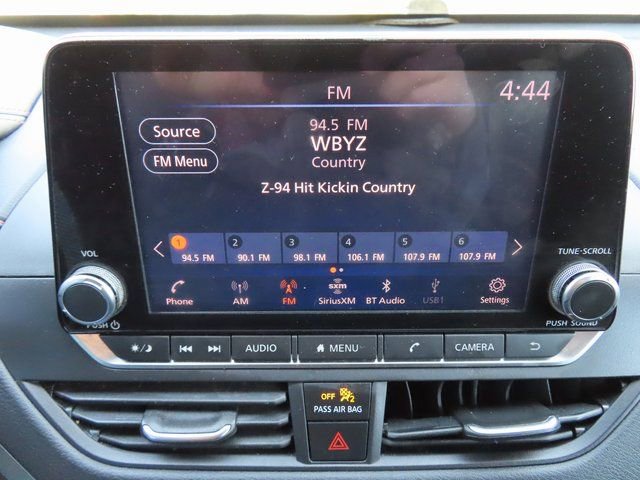 Used 2020 Nissan Altima 2.5 SR w/ Premium Package image 16