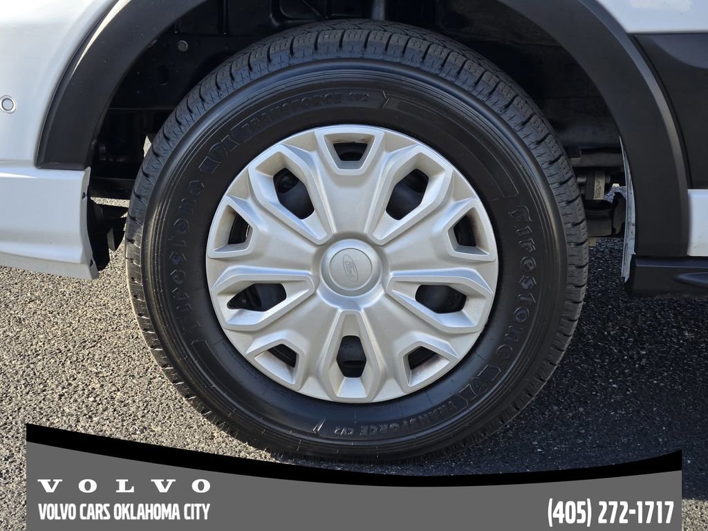 Used 2023 Ford Transit 350 XLT image 11