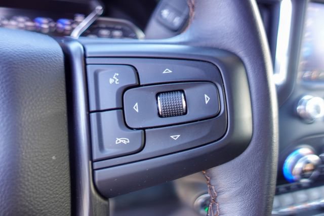 Used 2022 GMC Sierra 2500 AT4 w/ AT4 Premium Plus Package image 17