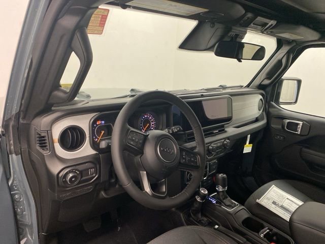 New 2026 Jeep Wrangler Sahara image 7