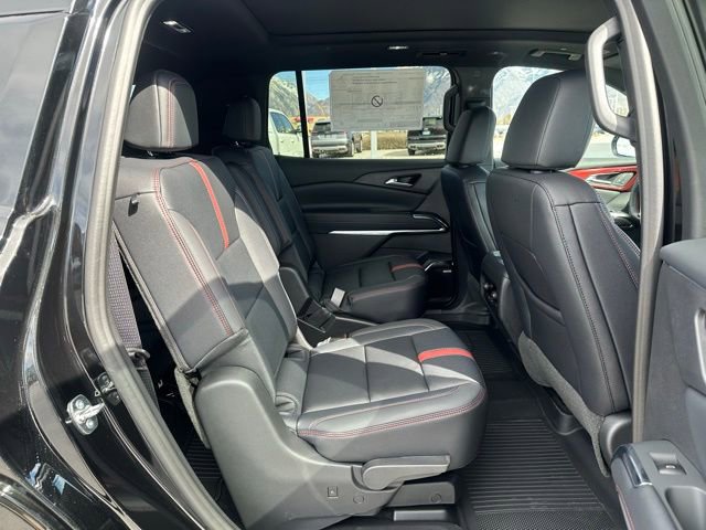 New 2026 Chevrolet Traverse RS w/ LPO, Floor Liner Package image 14