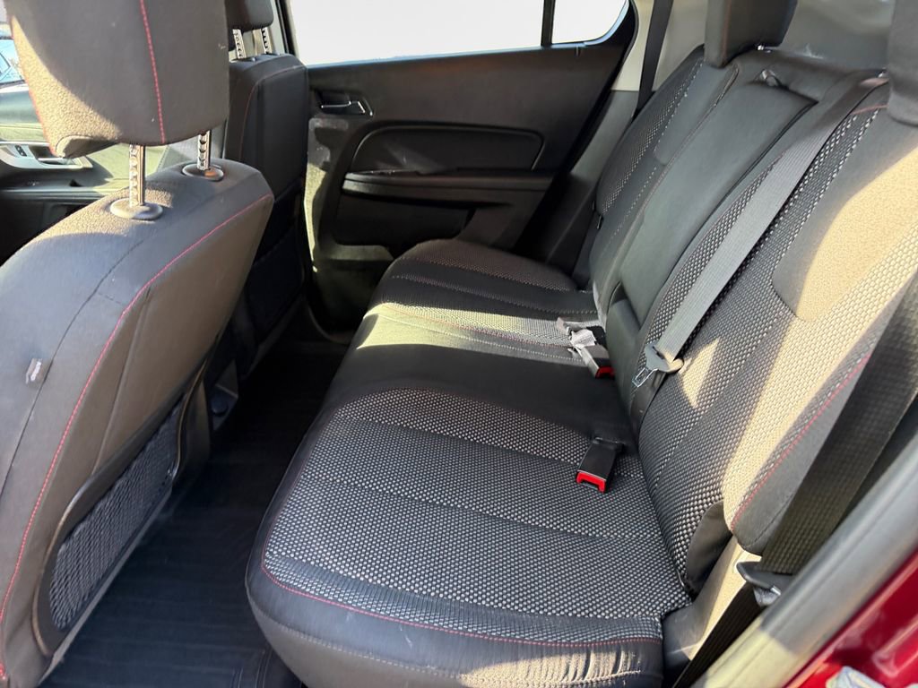 Used 2016 Chevrolet Equinox LT w/ Convenience Package image 24