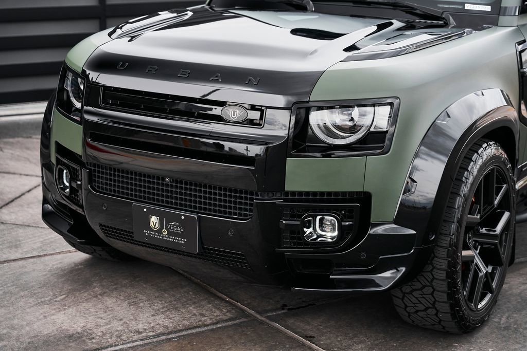 Used 2023 Land Rover Defender 110 X image 6