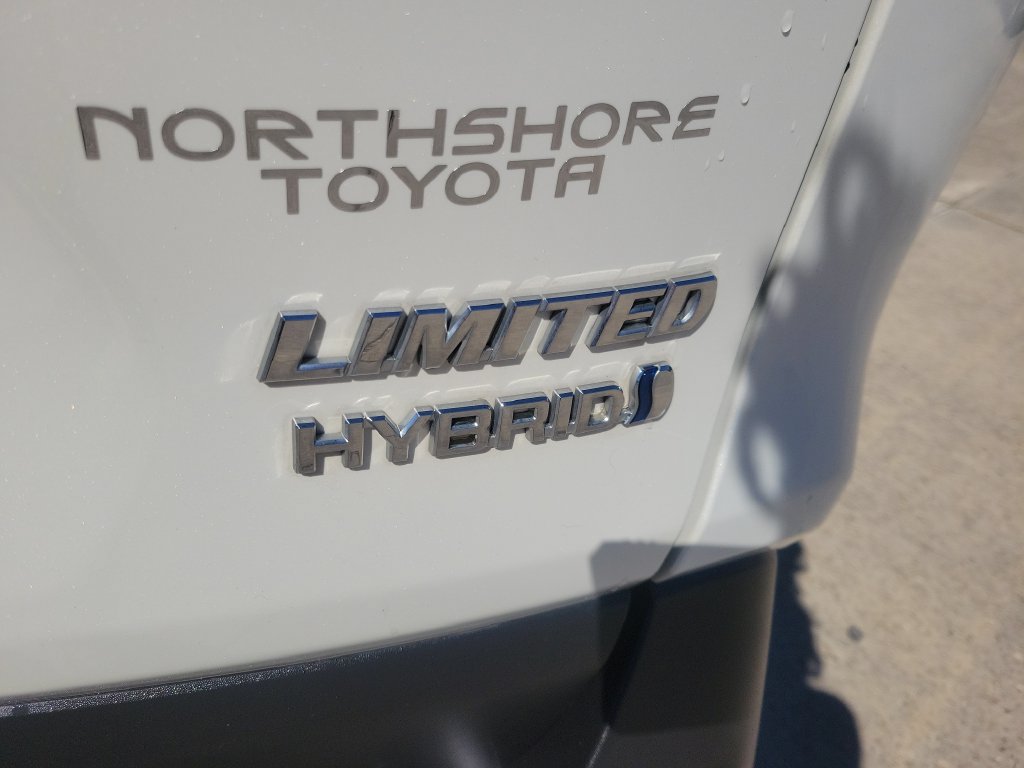 Used 2019 Toyota RAV4 Limited w/ Carpet Mat Package AWD/4WD image 5