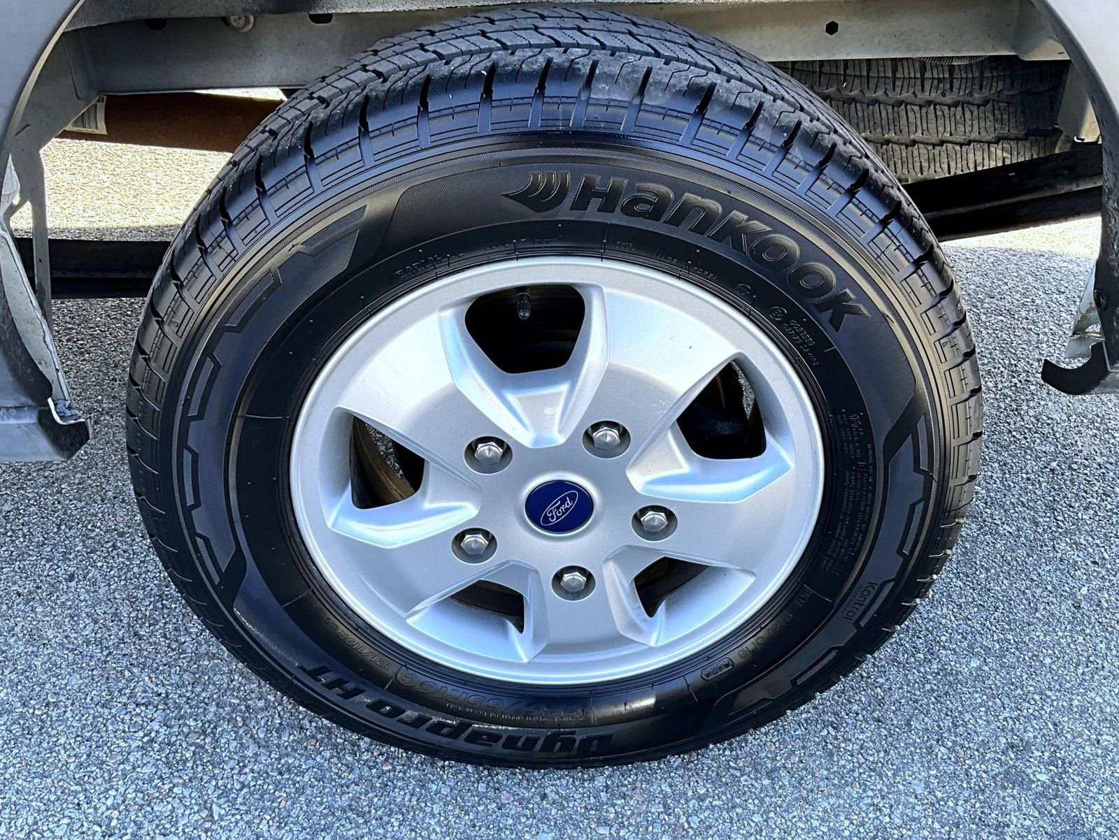 Used 2018 Ford Transit 350 Base image 21