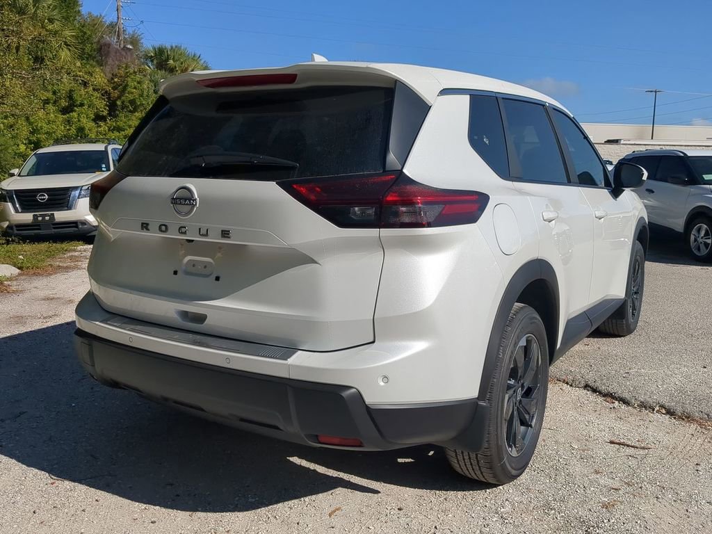 New 2026 Nissan Rogue SV image 5