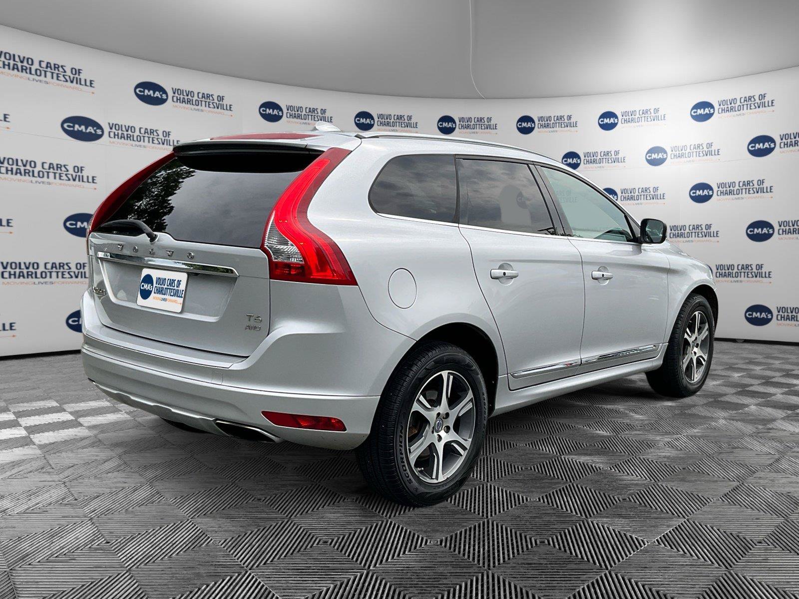 Used 2014 Volvo XC60 T6 AWD/4WD image 5