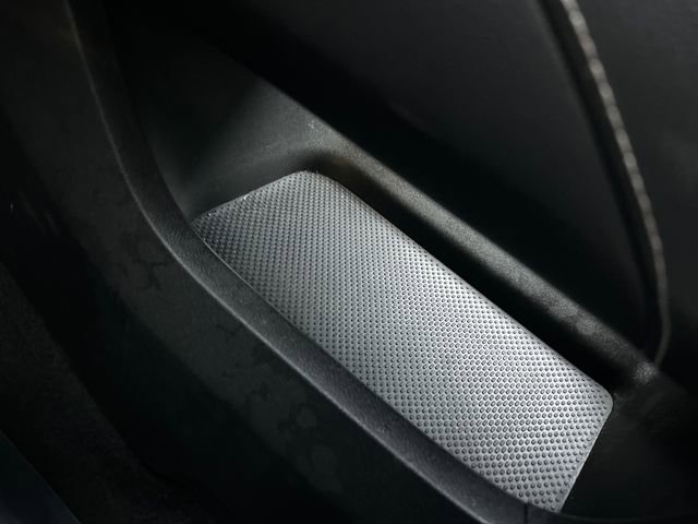 Used 2024 Buick Envision Sport Touring image 17