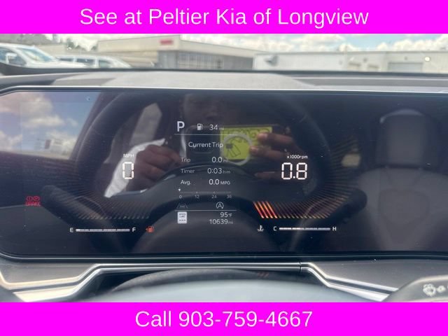 Used 2025 Kia Sorento S FWD image 16