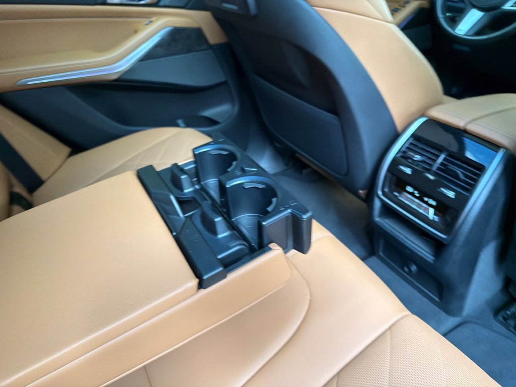 Used 2023 BMW X5 sDrive40i w/ M Sport Package RWD image 37