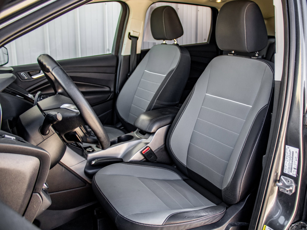Used 2014 Ford Escape SE w/ Equipment Group 201A AWD/4WD image 16