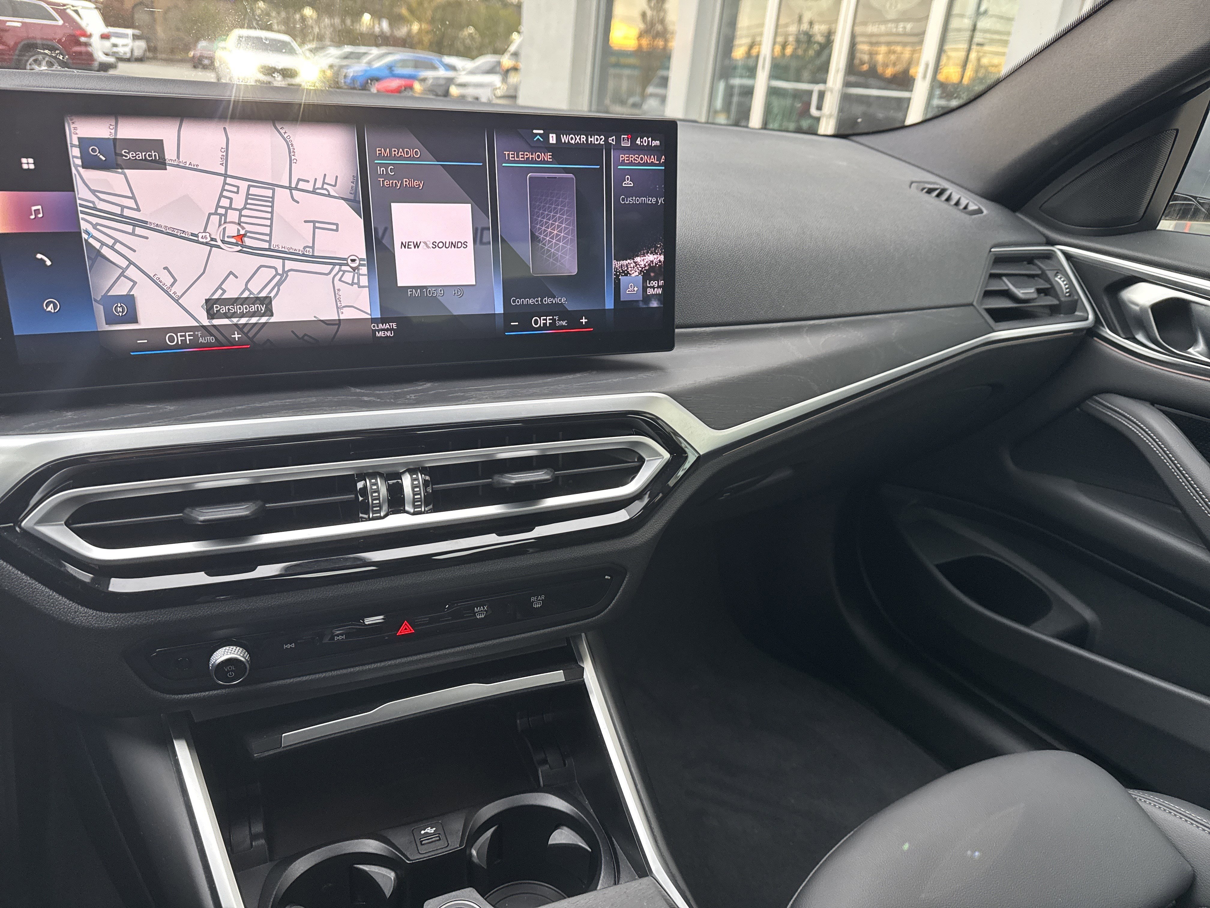 Used 2024 BMW 430i xDrive Coupe w/ Premium Package image 21