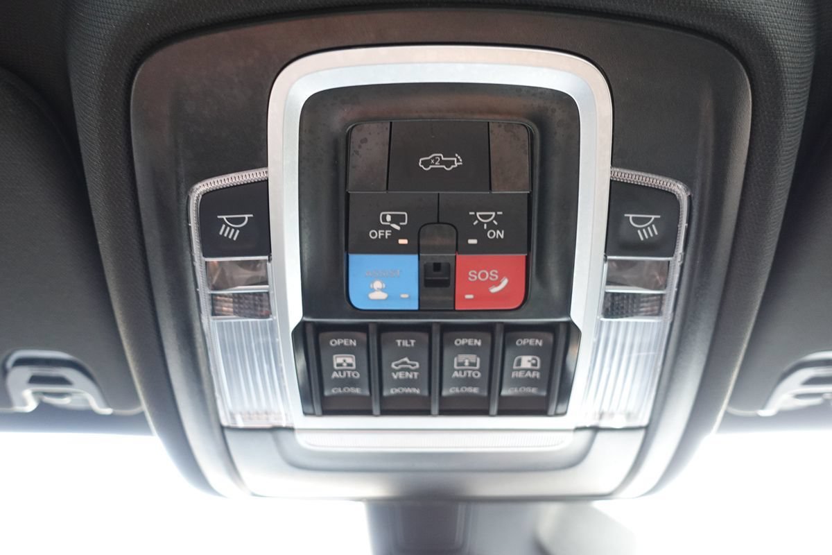 Used 2025 RAM 1500 Laramie w/ Sport Appearance Package AWD/4WD image 55