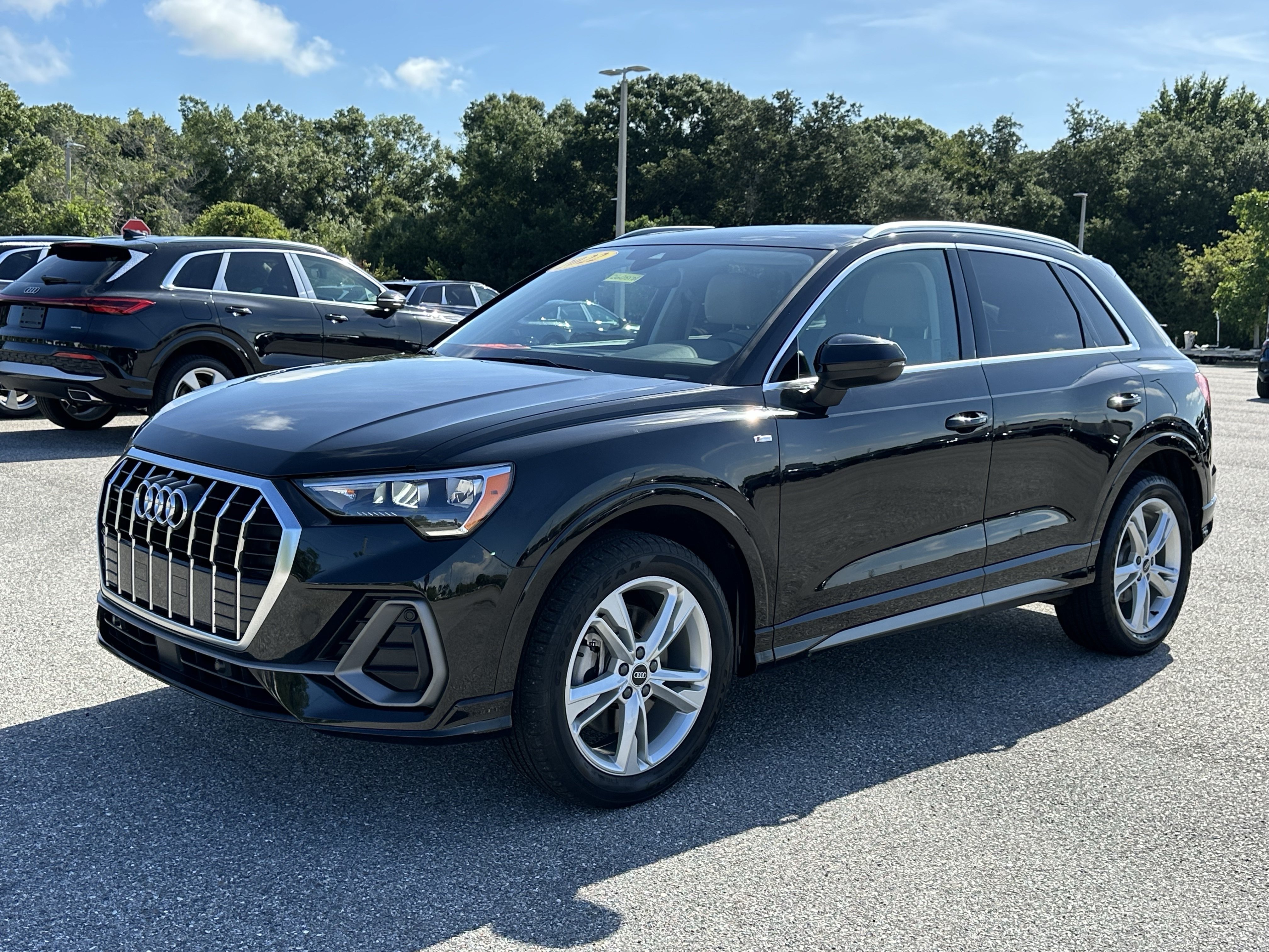Used 2022 Audi Q3 2.0T Premium AWD/4WD image 8
