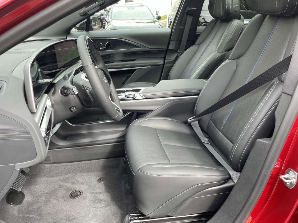 New 2025 Cadillac Lyriq Sport image 22