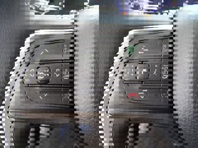 Certified 2023 Jeep Grand Cherokee 4WD 4xe w/ Luxury Tech Group II image 7