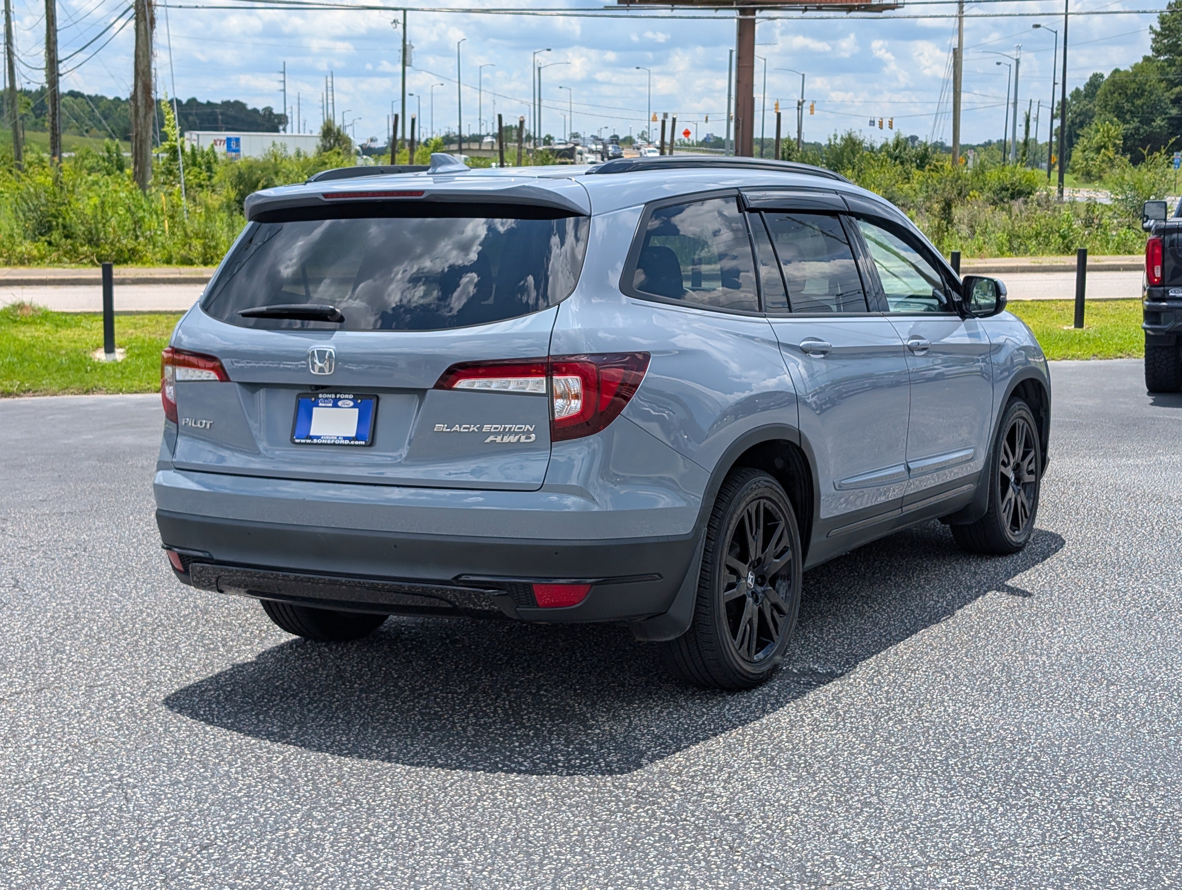Used 2022 Honda Pilot Black Edition image 18