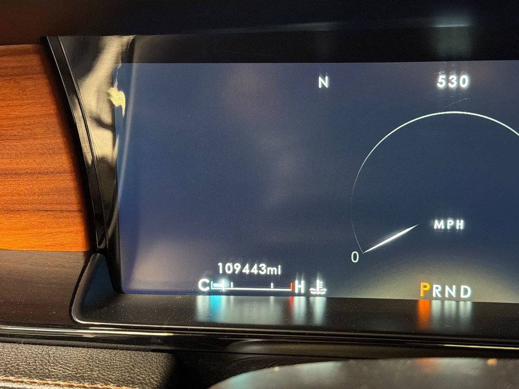 Used 2019 Lincoln Navigator Reserve AWD/4WD image 13