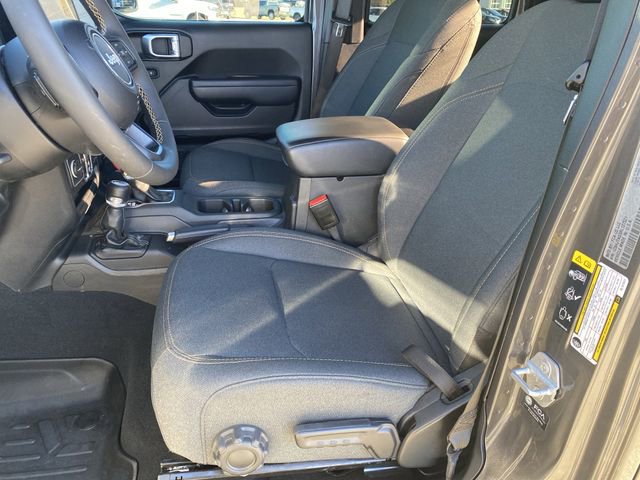 Used 2024 Jeep Gladiator Sport image 11