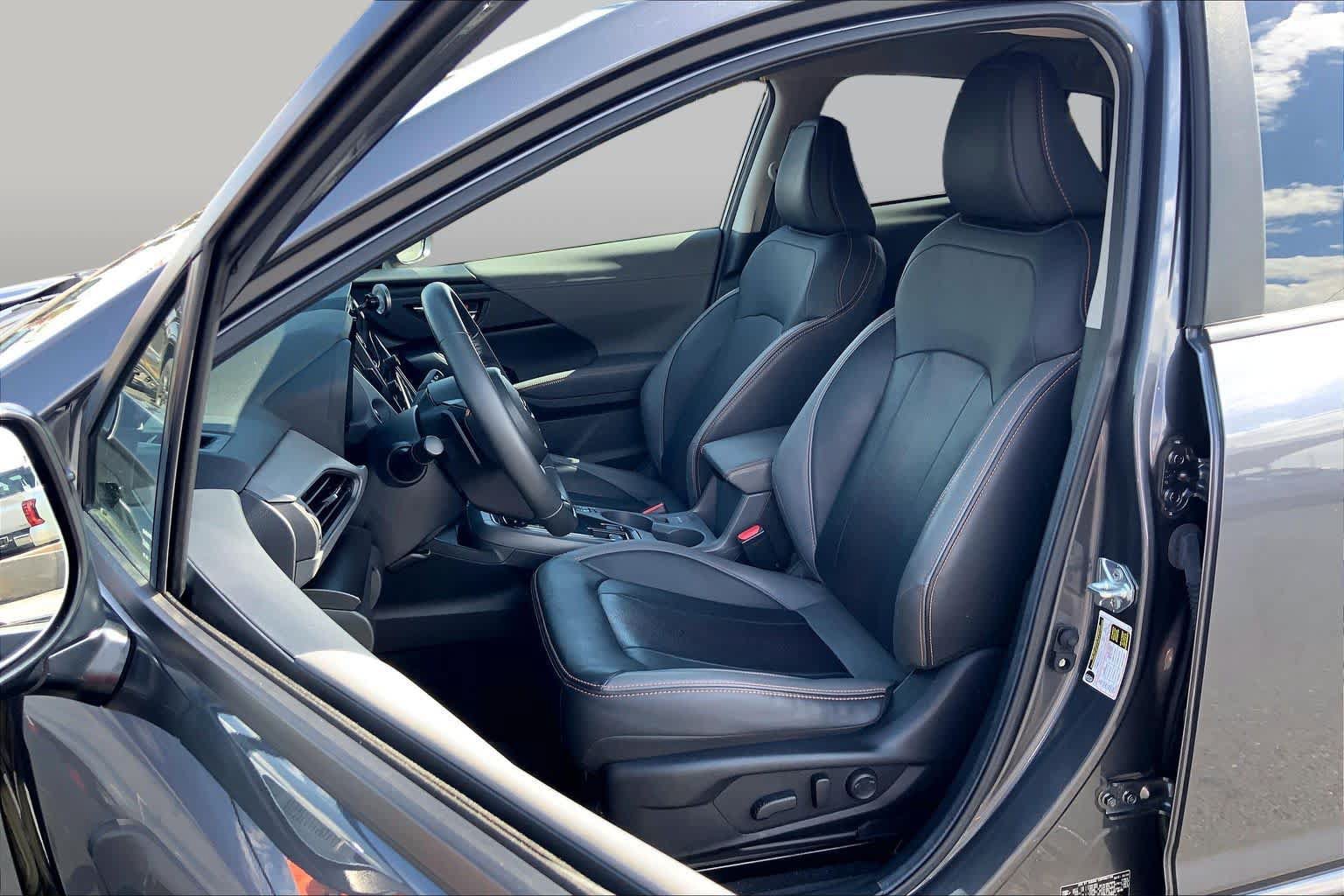 Used 2024 Subaru Crosstrek 2.5i Limited w/ Crosstrek Mirror Package AWD/4WD image 8
