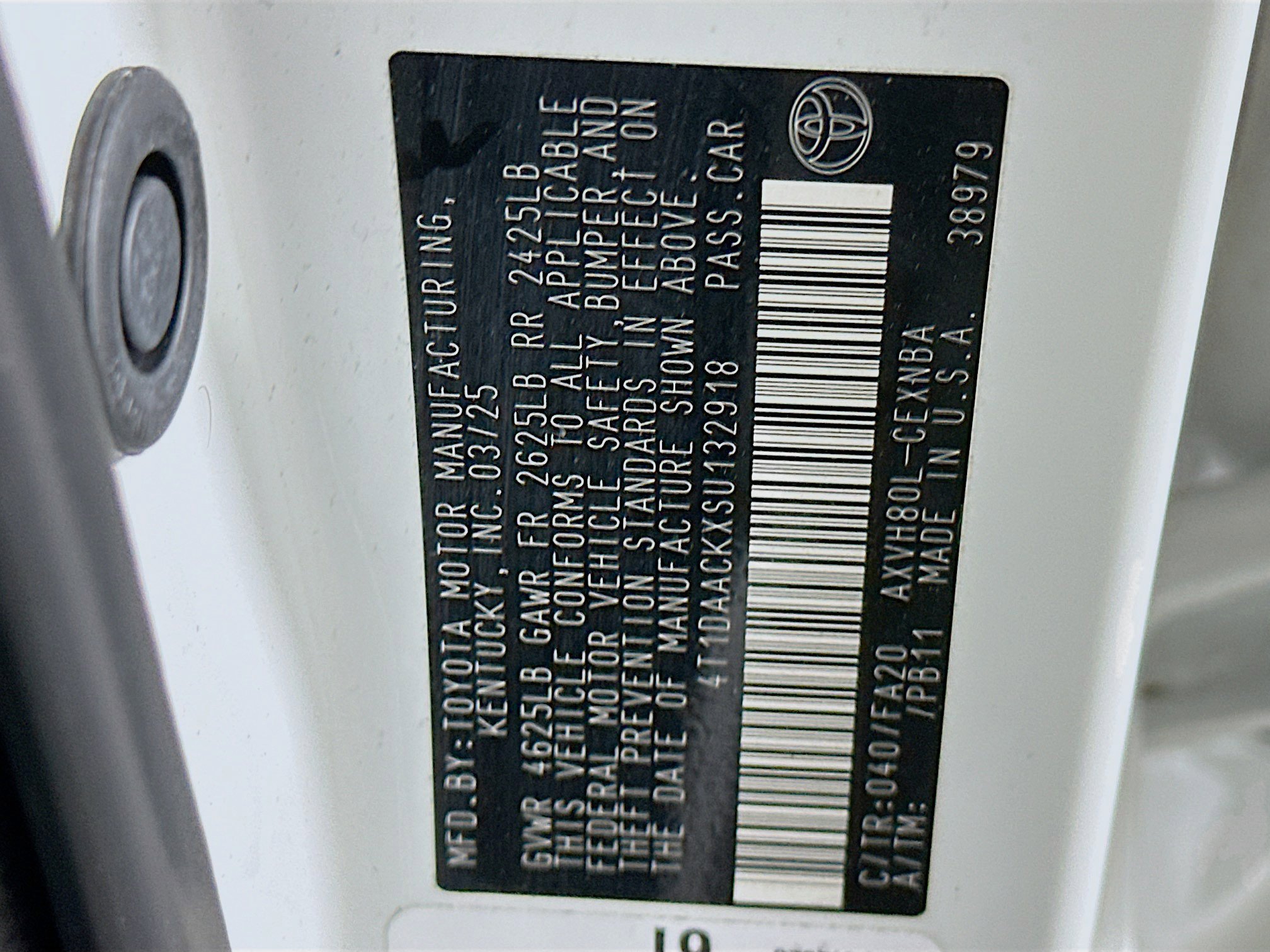 Used 2025 Toyota Camry LE image 12