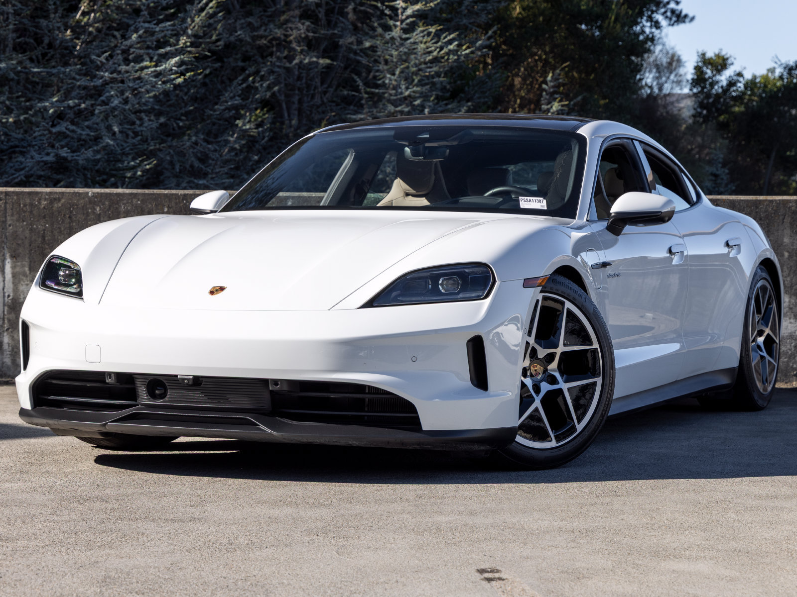 Used 2025 Porsche Taycan