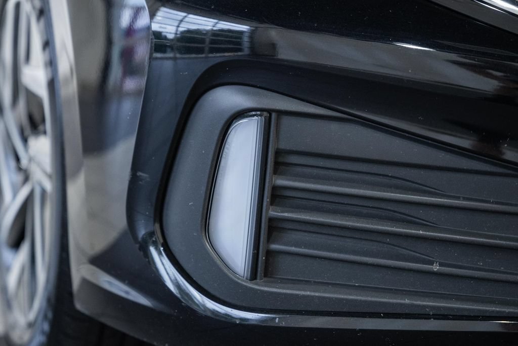 Used 2024 Volkswagen Jetta SEL FWD image 12