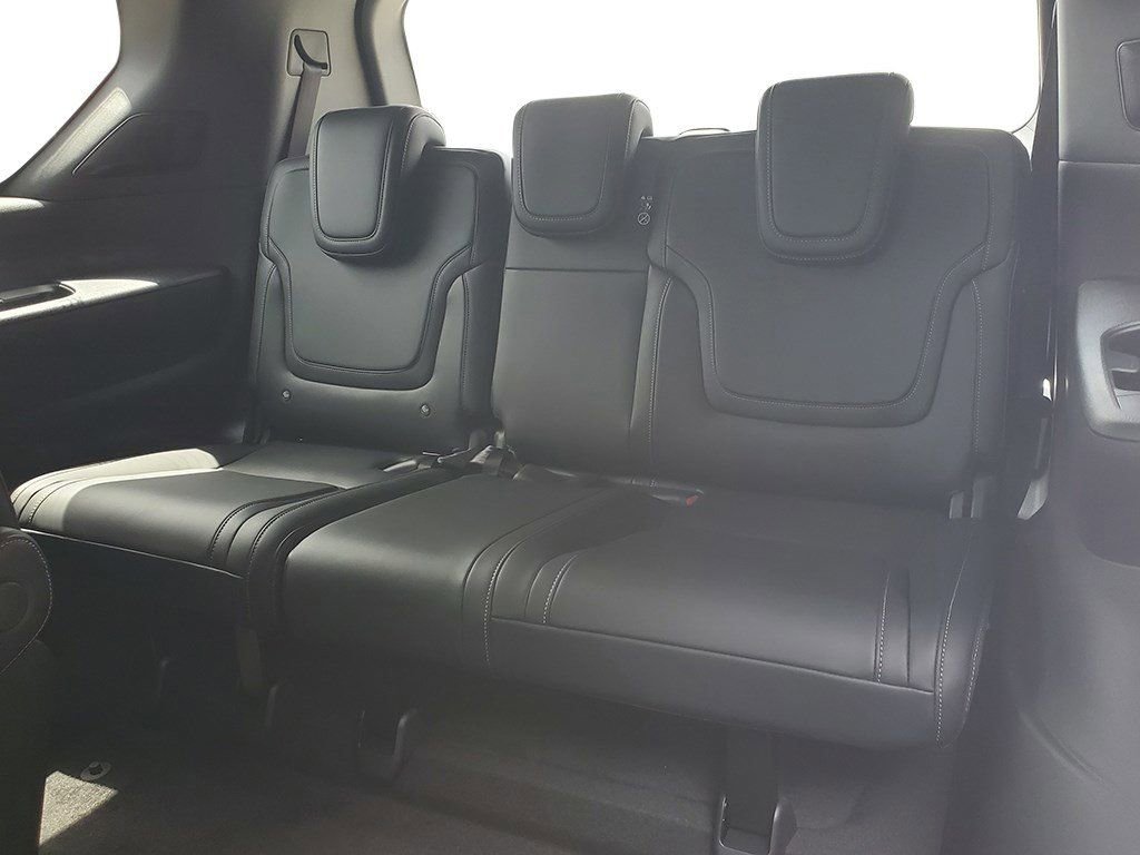 New 2026 Nissan Armada PRO-4X w/ Captain's Chari Seat Package image 9