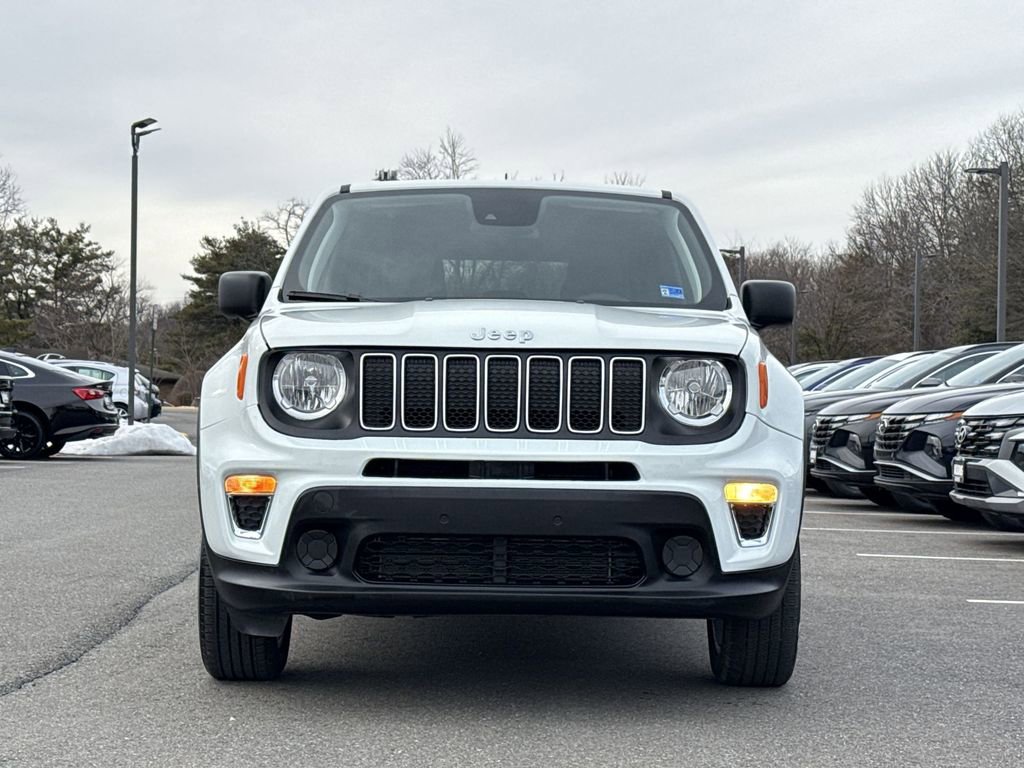 Used 2023 Jeep Renegade Latitude image 11