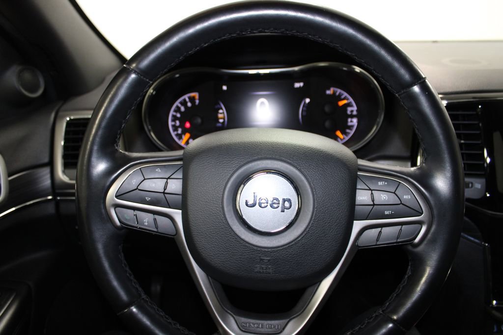 Used 2021 Jeep Grand Cherokee Limited image 33