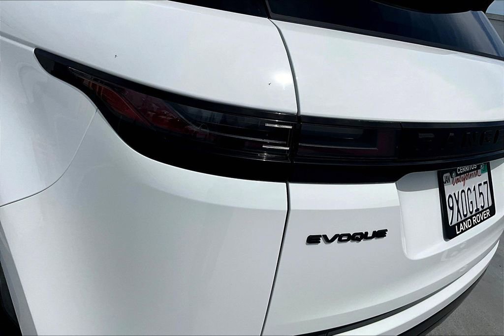 Certified 2026 Land Rover Range Rover Evoque S image 21
