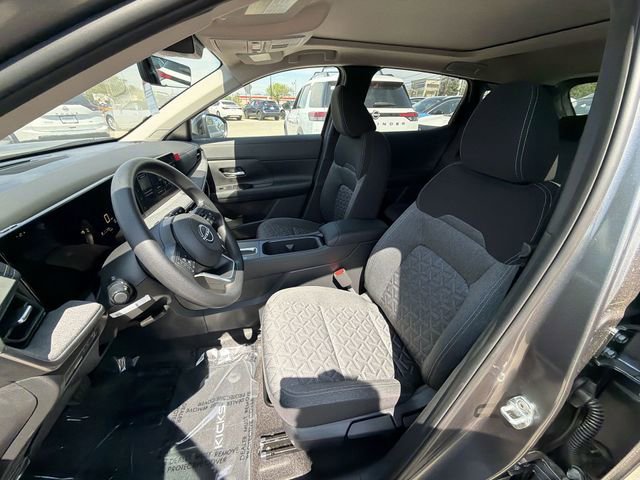 New 2026 Nissan Kicks SV w/ SV Premium Package FWD image 11