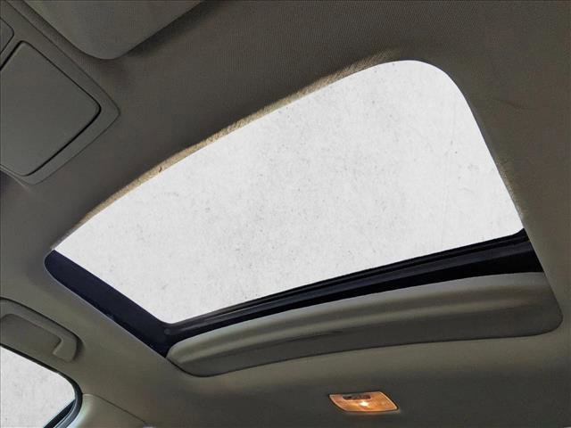 Used 2016 Honda CR-V Touring image 14