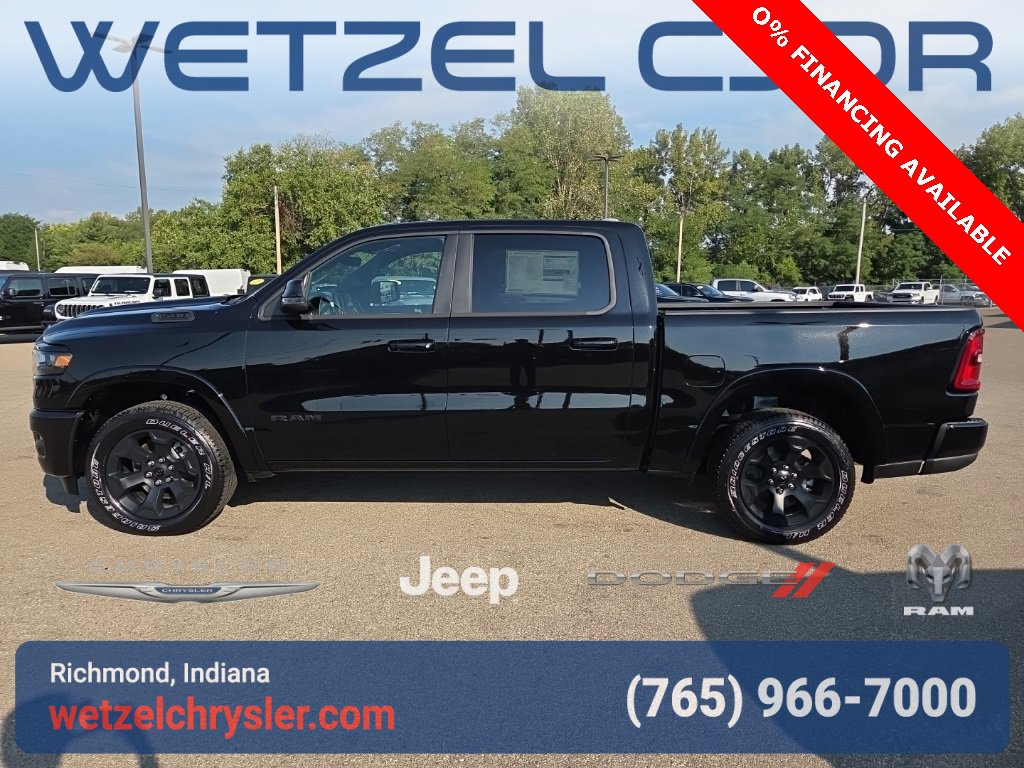 New 2026 RAM 1500 4x4 Crew Cab image 4