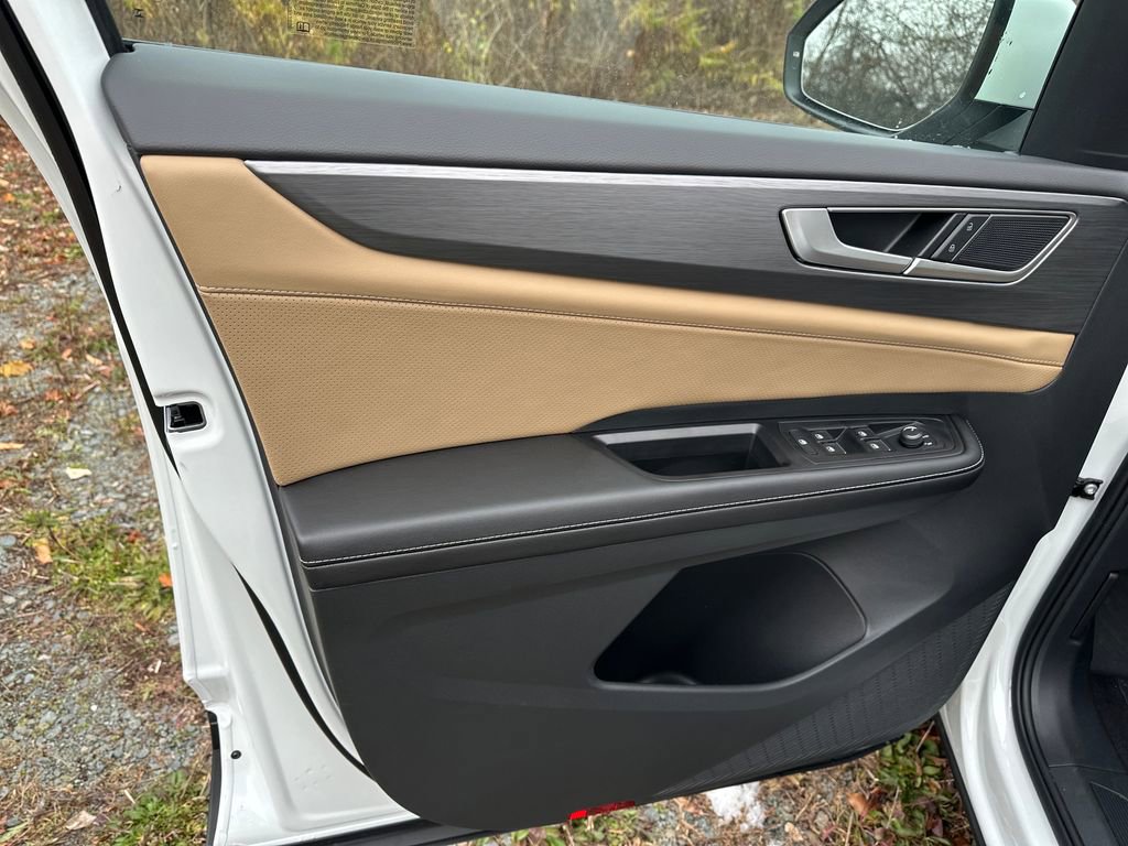 New 2026 Volkswagen Atlas Cross Sport SE image 5