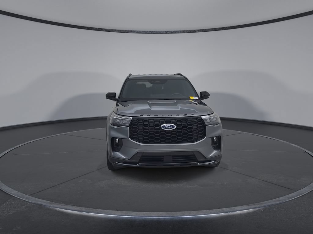 Used 2025 Ford Explorer ST-Line w/ ST-Line Street Pack AWD/4WD image 5