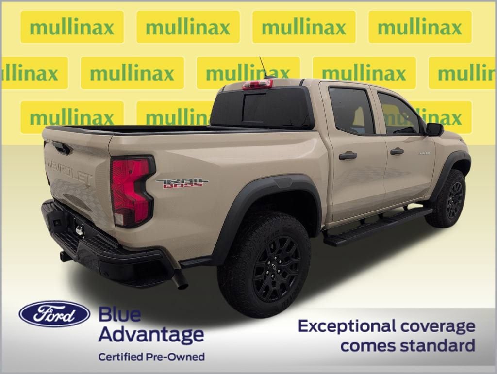 Used 2023 Chevrolet Colorado Trail Boss w/ Technology Package image 4