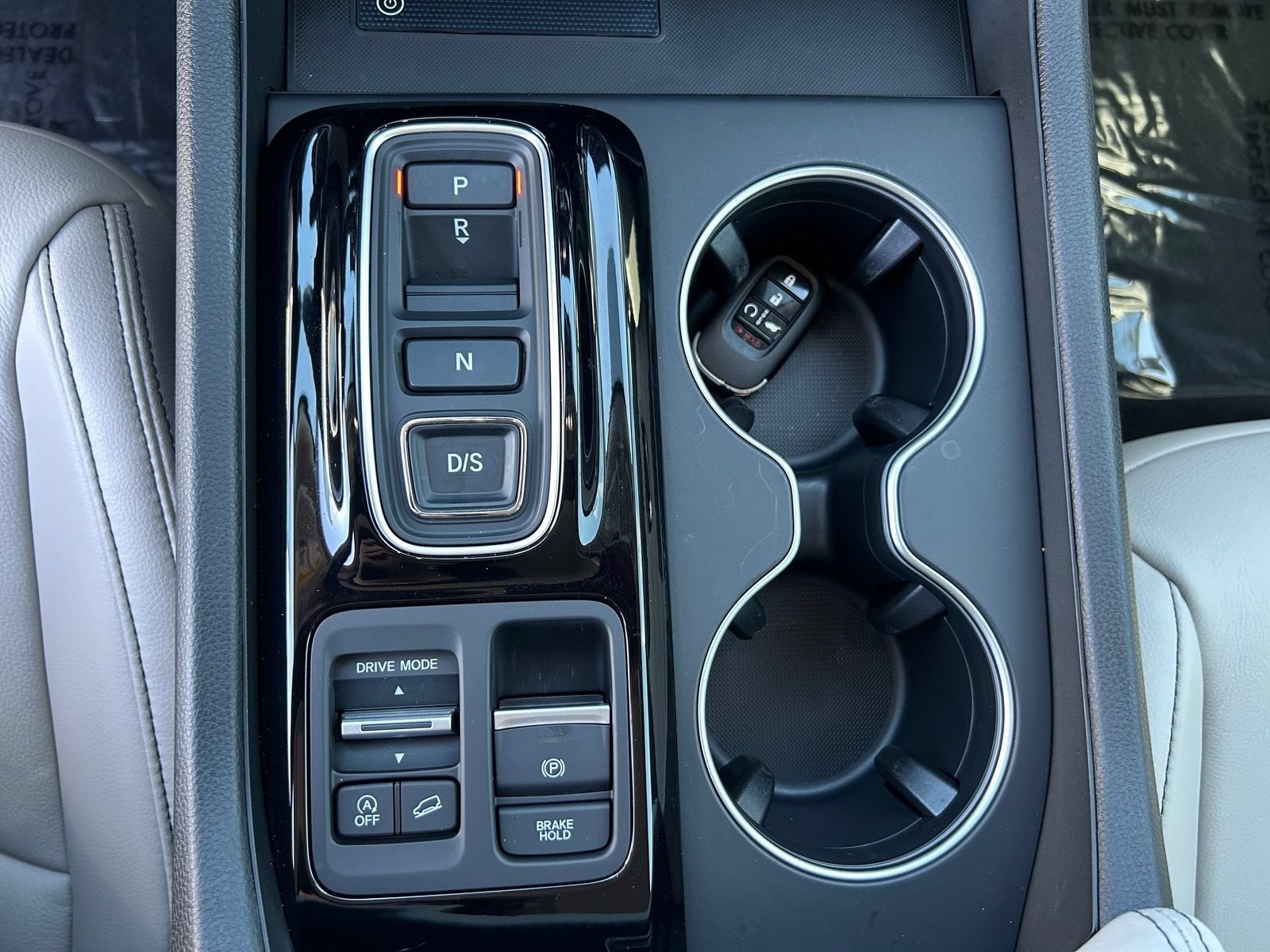 New 2026 Honda Pilot Touring image 25