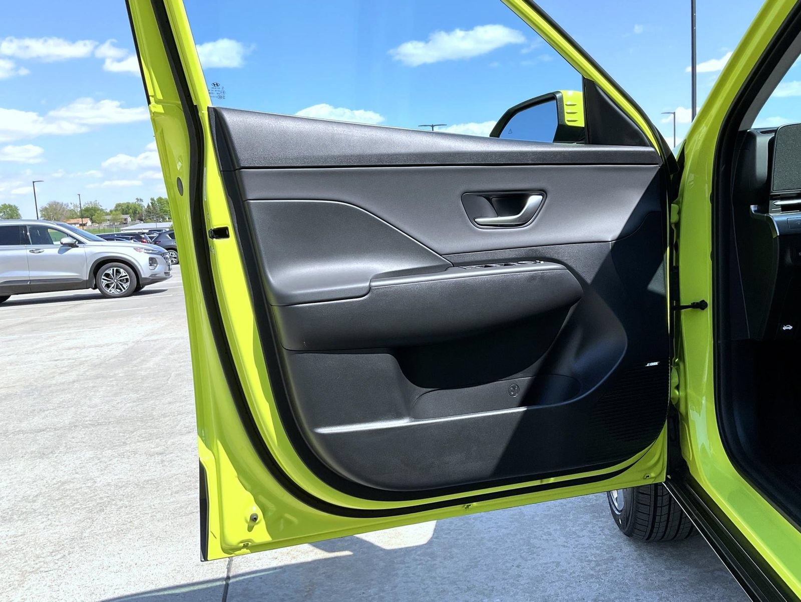 New 2026 Hyundai Kona Limited AWD/4WD image 9