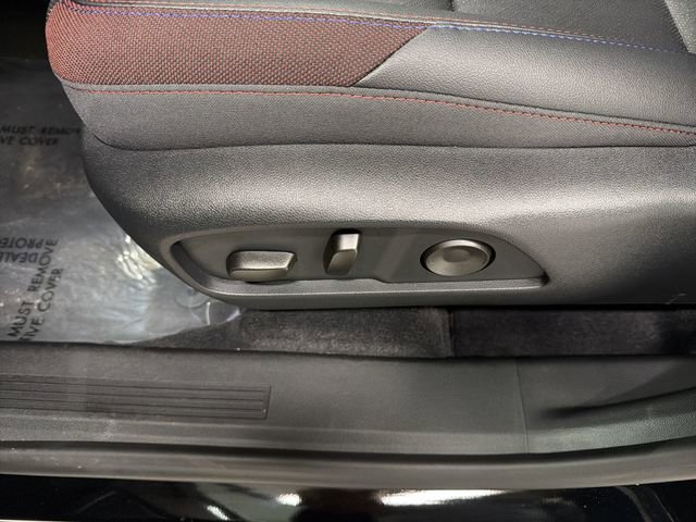 New 2026 Chevrolet Equinox RS w/ LPO, Floor Liner Package image 20