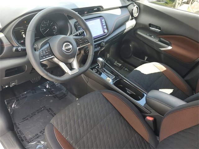 Certified 2023 Nissan Kicks SR image 7
