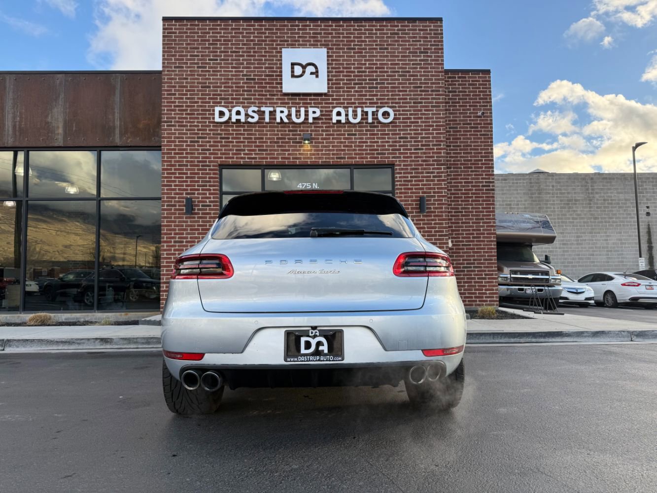 Used 2018 Porsche Macan Turbo w/ Premium Package Plus AWD/4WD image 6